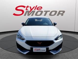 CUPRA Leon 1.5 Hybrid 150 CV DSG 2024 usata a Fano