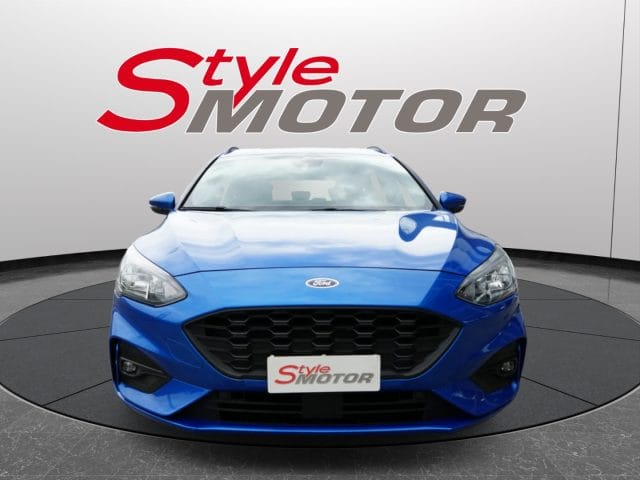 Ford Focus 1.5 Ecoblue 120 Cv Automatico Sw St-line usata del 01/2022 - Style Motor Fano